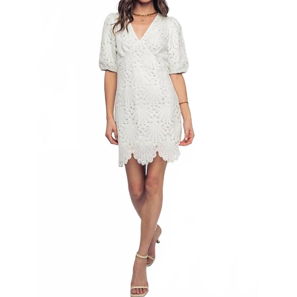 NEW URBAN DAIZY scalloped lace mini dress in white